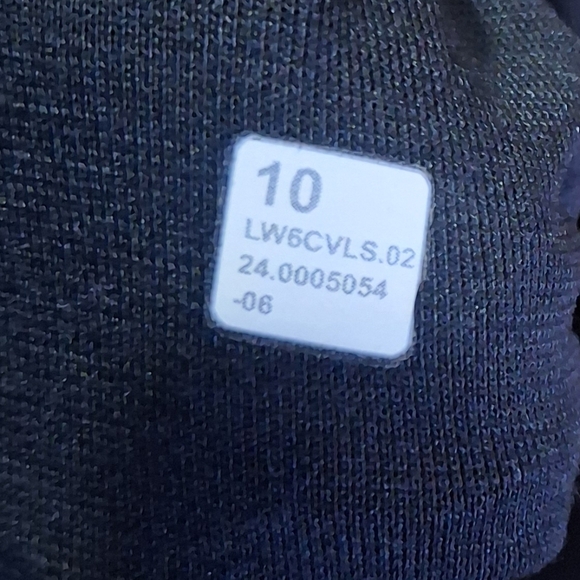 Lululemon Black Wunder Train Leggings 25" - Picture 4 of 4